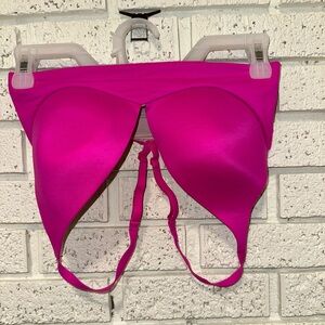 Victoria's Secret Body By Victoria Lightly Lined Plunge Bra